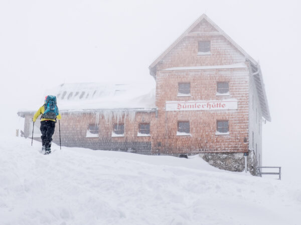 Dümlerhütte na sněžnicích